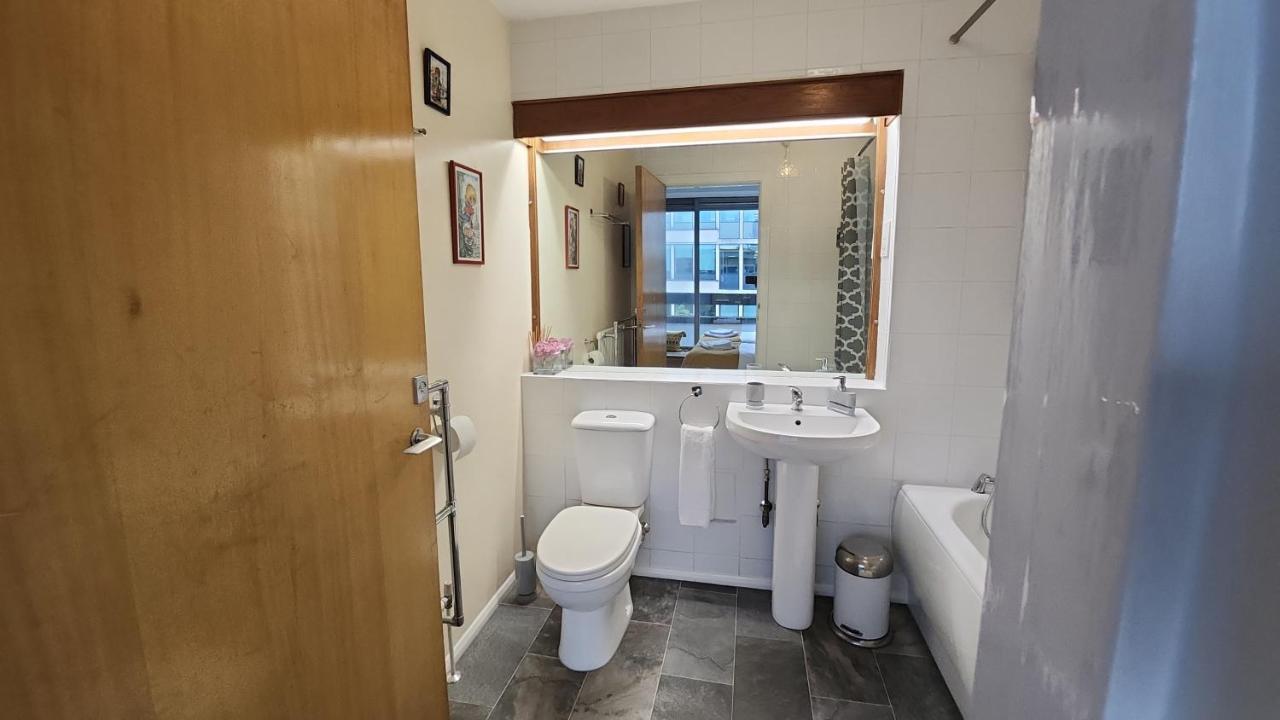 Top Floor Room In Baker St Londres Exterior foto