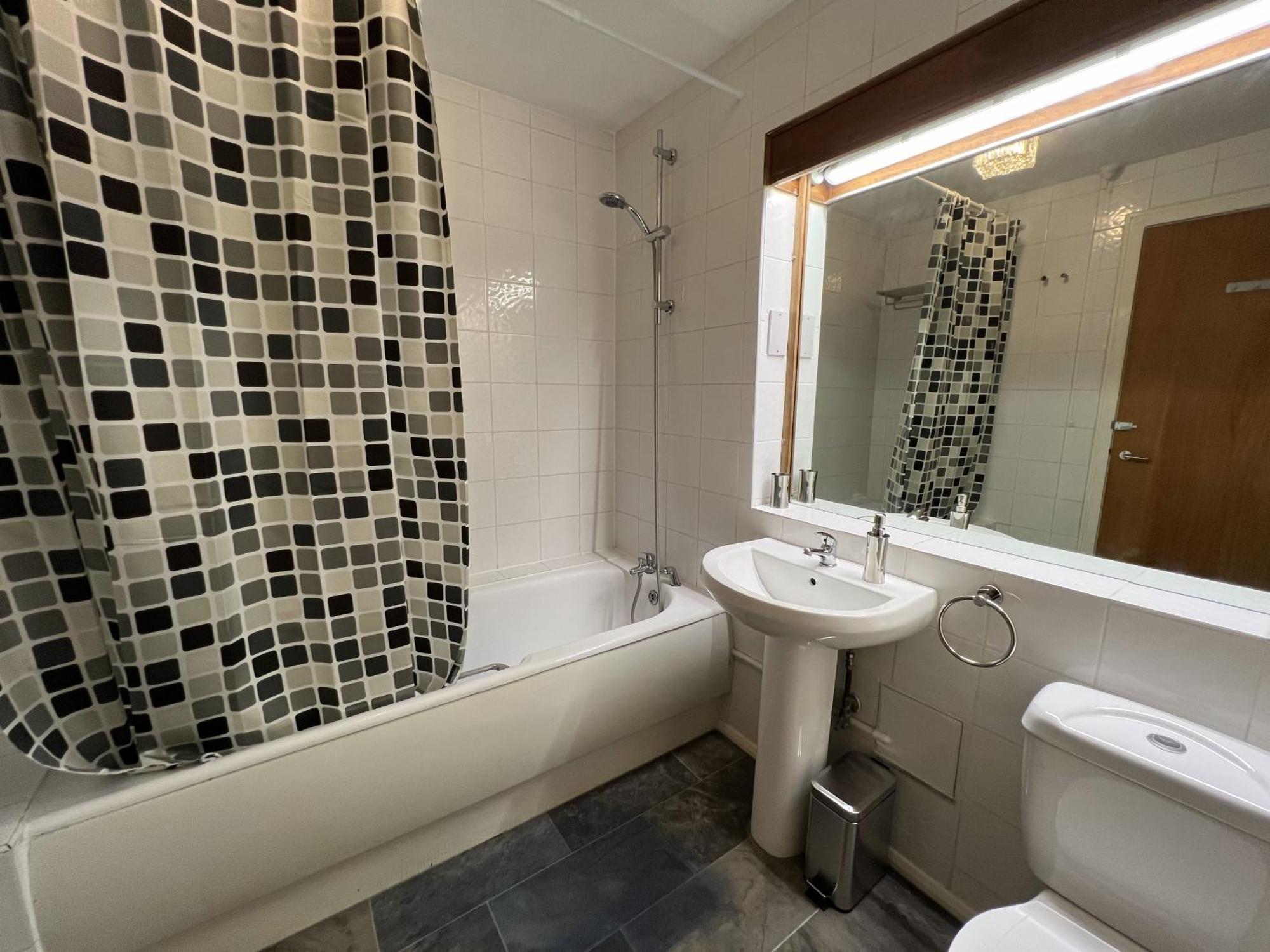 Top Floor Room In Baker St Londres Exterior foto